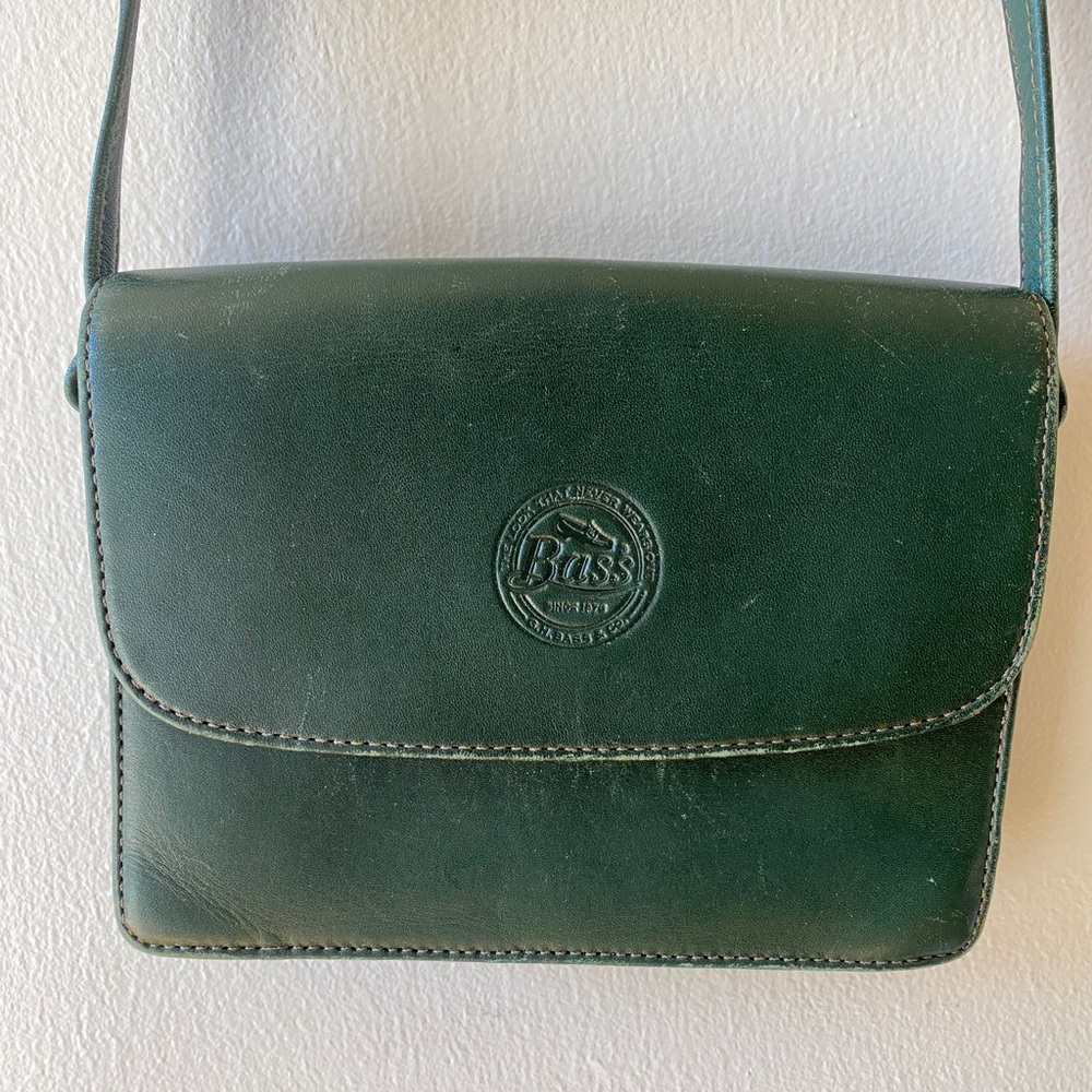 BASS Vintage Green Leather Crossbody - Picture 3 of 11